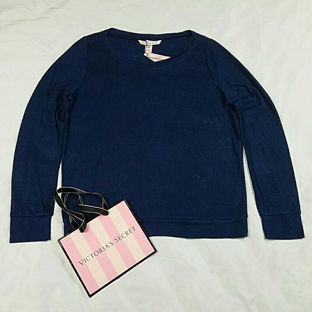 Victoria's secret long sleeve soft top shirt NWT